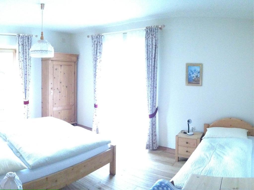 Platzerhof Apartment Monguelfo-Tesido / Welsberg-Taisten Стая снимка