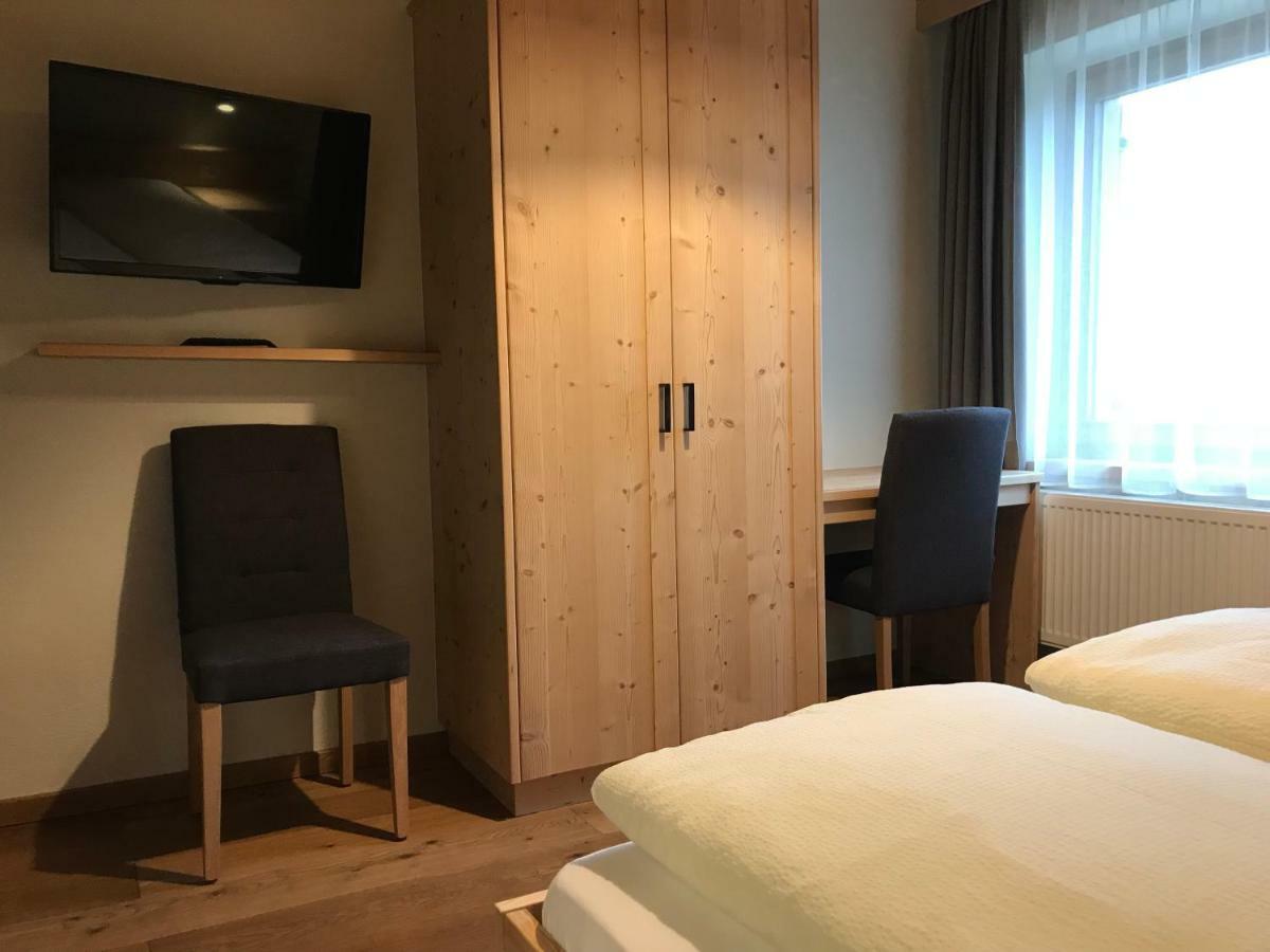 Platzerhof Apartment Monguelfo-Tesido / Welsberg-Taisten Екстериор снимка