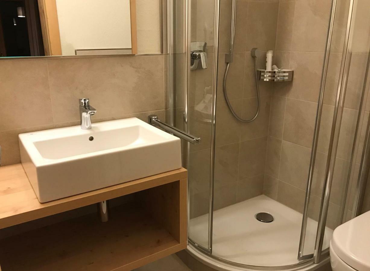 Platzerhof Apartment Monguelfo-Tesido / Welsberg-Taisten Екстериор снимка