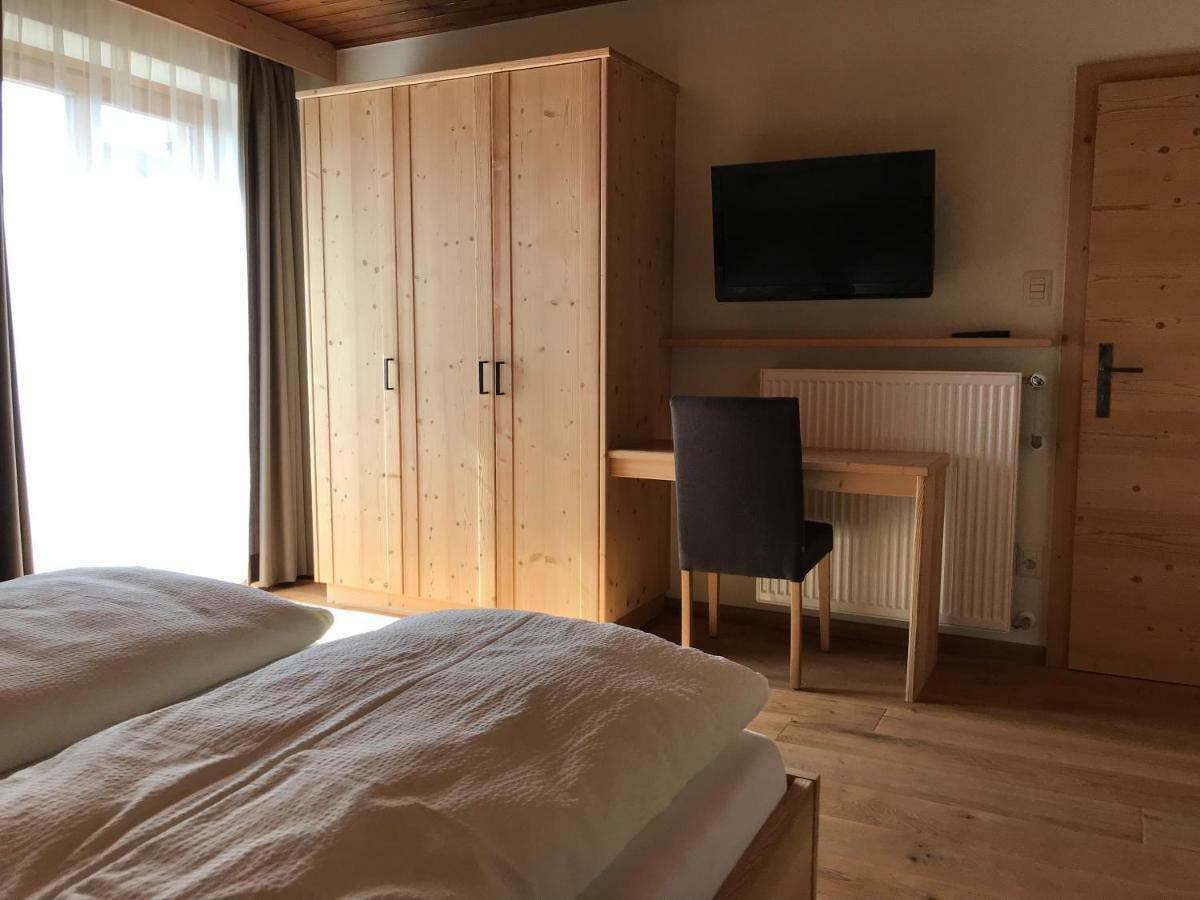 Platzerhof Apartment Monguelfo-Tesido / Welsberg-Taisten Екстериор снимка